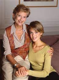 Je préfèrerais ne pas parler de maman. Epingle Sur Nicole Courcel