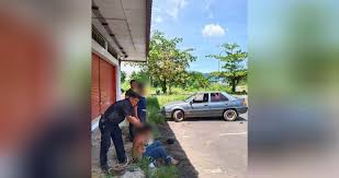 10 membangunkan bandar batu gajah sebagai bandar warisan pentadbiran memperluaskan dan menggalakkan kawasan perniagaan simpang pulai sebagai pusat perniagaan berasaskan bahan binaan dan hiasan. 40km Dikejar Polis Metrotv