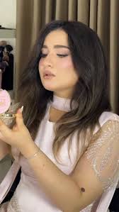 Image result for tbn:Ao0Usy--_pPGEM::www.mekshat.com/pix/upload/images49/mk42658_houssparrow.jpg