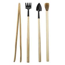 Tools For Planting And Maintaining Your Terrarium A Natural Bristle Brush A Rake A Shovel And Bamboo Tongs Per Terrarium Terrariums Kits Spring Hill Nursery