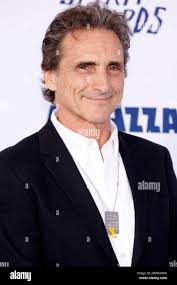 Lawrence bender hi-res stock photography and images