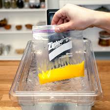 D'une part, le conditionnement des produits dans des sacs hermétiques, sans air. 5 Dessert Tips From Em Modernist Cuisine At Home Em Modernist Cuisine Sous Vide Recipes Sous Vide Cooking