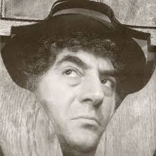 A fost unul dintre cei mai iubiti actori din romania. Toma Caragiu Ar Fi Putut ScÄƒpa La Cutremurul Din 77 Astepta Un Telefon De La SoÅ£ie PlecatÄƒ Cu Amantul La Munte Evenimentul Zilei