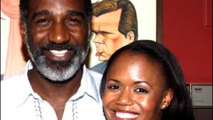 Nikki Renée Daniels ()