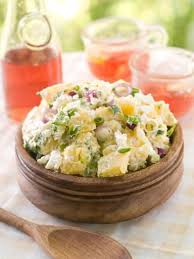 Salade Froide Aux Pommes De Terre Recette Recette Salade Froide Salade De Patate Salade Pomme De Terre