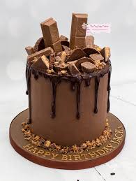 Design Chocolate Birthday Cake For Mother Peanut Butter Chocolate Drip Cake Chocolate Drip Cake Choc Drip Cake Drip Cakes