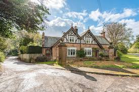 Find great deals on holiday home rentals, villas, apartments, cottages and other holiday homes in bath with expedia. 4 Bedroom House For Sale In 2 Midfield Lodges Rosewell Midlothian Eh18 Rettie Co