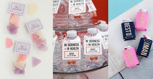Whether you are planning a beach wedding, a beach party on a cruiship or a party at a beach resort on your favorite island, you will find wonderful beach wedding favors decorations below. 20 Unique Beach Wedding Favor Ideas That Guests Will Love