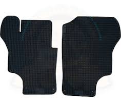 Hochwertiger teppich in schwarz, umkettelt und mit volkswagen classic parts logo in weiß bestickt optimale. Transporter T3 Zubehor Innen Und Aussenausstattung Fussmatten Und Teppich
