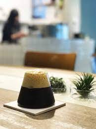 日期 2017年2月11日 六 天氣 晴 氣溫 12 barista 所在地 台灣台北風格 簡約日 panama hat