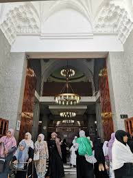 Terdahulu, kerajaan arab saudi telah menghapuskan 'denda' yang sering dikenakan kepada jemaah (semak) yang melakukan umrah secara berulang. Zaira Travel Stories Perjalanan Umrah Ramadhan Part 1