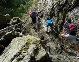 The trail is primarily used for hiking. Valea Lui Stan Arges 4 4 Adventure Transfagarasan