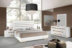 Esf sara modern white lacquer finish platform queen bedroom set 3 pcs $3,128.77. Contemporary Italian Bedroom Set With White Bed The Headboard Is Upholstered Quality Bedroom Furniture Modern Bedroom Furniture Modern Bedroom Furniture Sets