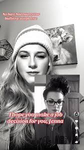 Kendra Crump's Instagram, Twitter & Facebook