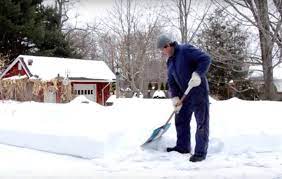 This Man Has A Genius Way To Shovel Snow That Is A Back Saver Wise Diy Shovel How To Make Snow Snow
