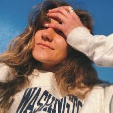 Melanie Breaux's Instagram, Twitter & Facebook