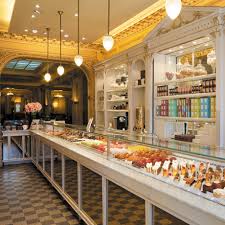 Angelina Patisseries 1er 228 Rue De Rivoli Salon De The Interieurs Cafe Interieur Patisserie