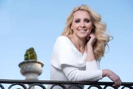 Sofia alves on wn network delivers the latest videos and editable pages for news & events, including entertainment, music, sports, science and more, sign up and share your playlists. Sofia Alves E A Nova Contratacao Da Sic A Ferver Vidas