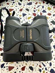 Close focus binoculars Marc Mosko