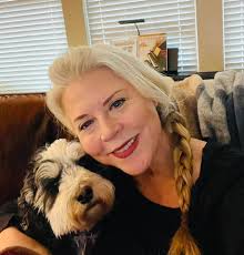 Introduction and photo sharing in a religious community