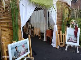 Viral pesta pernikahan outdoor batal karena hujan deras (tiktok.com/@hendrysetiawanmc). Paket Dekorasi Pernikahan Murah Dibawah 5 Juta Paket Pernikahan Daniico Wedding Planner Semarang