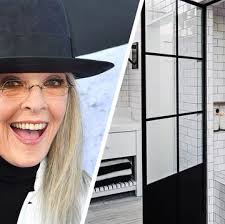 Frank Lloyd Wright Lamp Breaks Records With $7.5 Million Sale