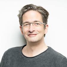 Thomas Fries's Instagram, Twitter & Facebook