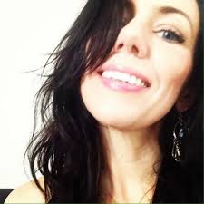 Corie Jones (@thisiscorie)