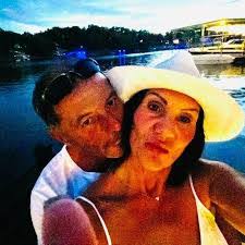 Travis Roark's Instagram, Twitter & Facebook