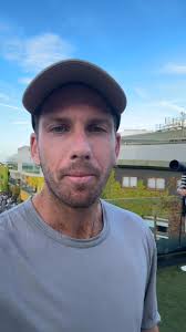 From Cam Norrie to you! 🫵🤳🇬🇧