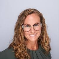 Kendra Roark's Instagram, Twitter & Facebook