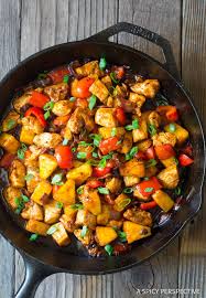 A Spicy Perspective Hawaiian Bbq Chicken Skillet Video A Spicy Perspective Chicken Skillet Recipes Bbq Chicken Recipes Chicken Recipes