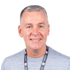 amazon #man3 #dogsatwork #dogsdeliveringsmiles