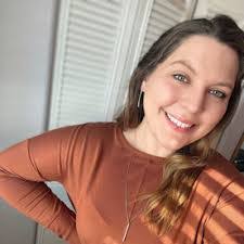 Heather Rogers's Instagram, Twitter & Facebook