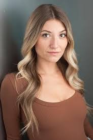 Alex Caulfield's Instagram, Twitter & Facebook