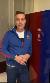 9133 ember kedveli · 21 ember beszél erről. Harsanyi Levente 311 Ezer Forintert Passzolt El Egy Hutot A Penzt A Szegedi Kettes Korhaznak Adta Szegedi Hirek Szeged365