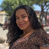 Agnes Ayala's Instagram, Twitter & Facebook