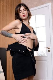 Sex HD MOBILE Pics We Are Hairy Laura P Fullhdpornstars Ebony Ngentot Model