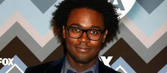 Echo Kellum é promovido a regular em Arrow