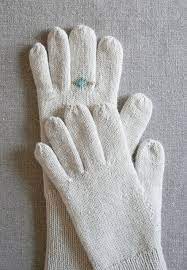 The weather began to get cold slowly. 10 Free Glove Knitting Patterns Blog Nobleknits
