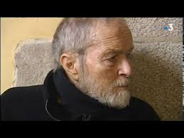 Maurice agnelet (ici le 17 mars 2014 à rennes lors de son troisième procès) avait tenté, à plusieurs reprises, d'obtenir une suspension de peine pour définitivement condamné, en 2014, à vingt ans de réclusion criminelle pour l'assassinat d'agnès le roux, commis en 1977, il est mort le 12 janvier. Affaire Le Roux Maurice Agnelet Libere Pour Raisons Medicales Youtube