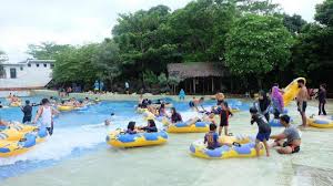 Woter boom colo tiket masuk hari sabtu. Diskon 60 Persen Masuk Di Bugis Waterpark Selama Januari Tribun Timur