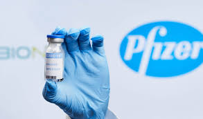 The pfizer/biontech coronavirus vaccine is one of two being rolled out across the uk. Vaccin Pfizer Teste Une Mise A Jour Contre Le Variant Delta Et Une 3e Dose Prometteuse