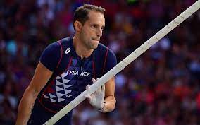 Pour ce cinquième numéro, rencontre avec celui qui a le plus beau palmarès français au saut à la perche : Athletics Renaud Lavillenie In Pursuit Of The World Record