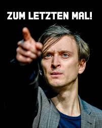 📖 Mit dem Bestseller DREI OSTDEUTSCHE FRAUEN BETRINKEN SICH UND GRÜNDEN  DEN IDEALEN STAAT haben die Autorinnen Annett Gröschner, Peggy Mädler und  Wenke Seemann ein Buch voller kluger Gedanken, scharfzüngiger Analysen und