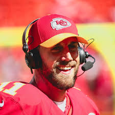 In 2016, Alex Smith rushed for a touchdown to complete a 21-point comeback  to beat the Chargers in overtime 🔥