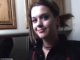 Fashion in an age of technology' costume institute gala at metropolitan museum released in 2008, the song topped the charts in over 20 countries worldwide. Young Katy Perry Seen In Rare Footage When She Was A Christian Rock Singer Daily Mail Online