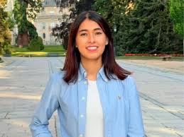 Noa Kirel-s audacious exploration of her own sexuality captured forever