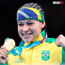 Beatriz ferreira is the academic coordinator, overseeing all the aspects of the application, admissions and graduation process for the center. Campea Mundial De Boxe Confira Sete Curiosidades De Beatriz Ferreira Fotos R7 Olimpiadas
