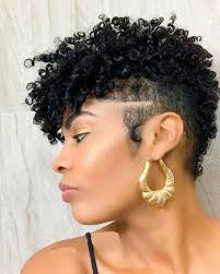This smooth pixie on thick hair with a little natural wave is a very flattering style for round/heart or long faces. Short Pixie Cut Natural Hair Novocom Top
